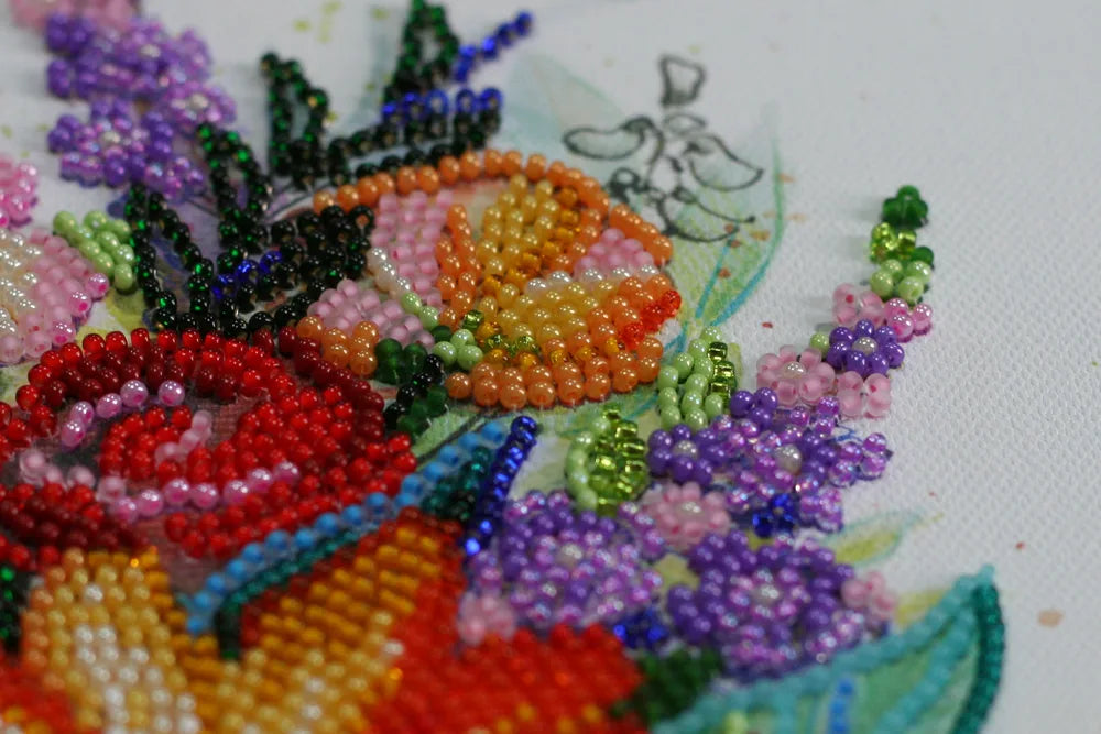 Bead Embroidery Kit Mid-sized bead embroidery kit Blooming flowers
