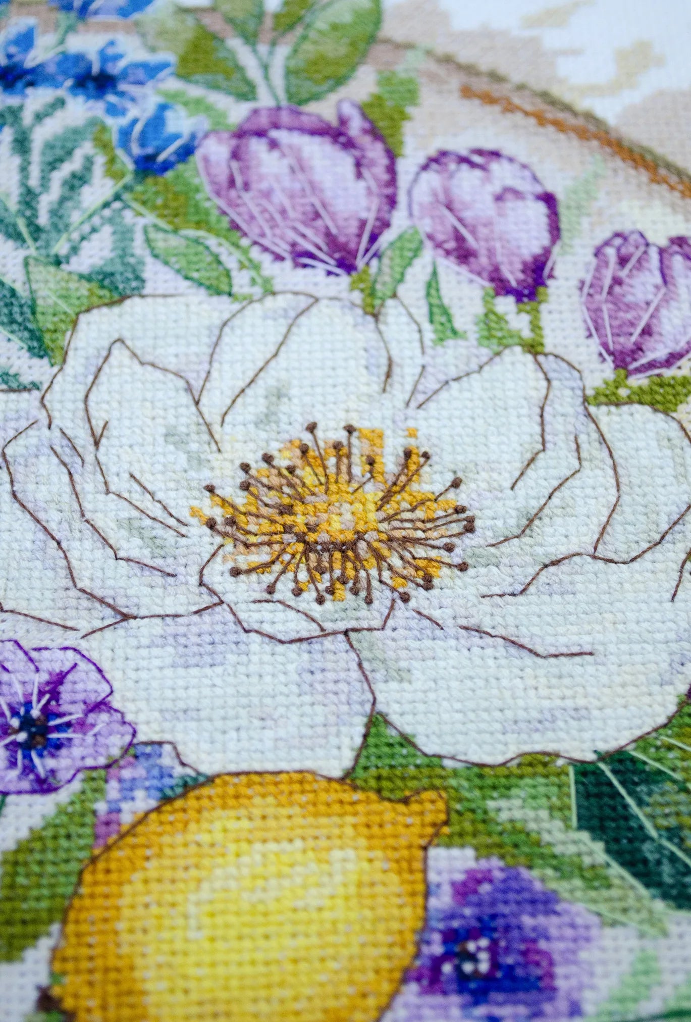 Cross Stitch Kit Cross-stitch kits A floral moment