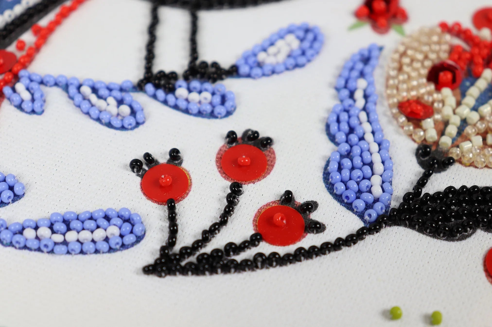 Bead Embroidery Kit Mid-sized bead embroidery kit Colorful wonder