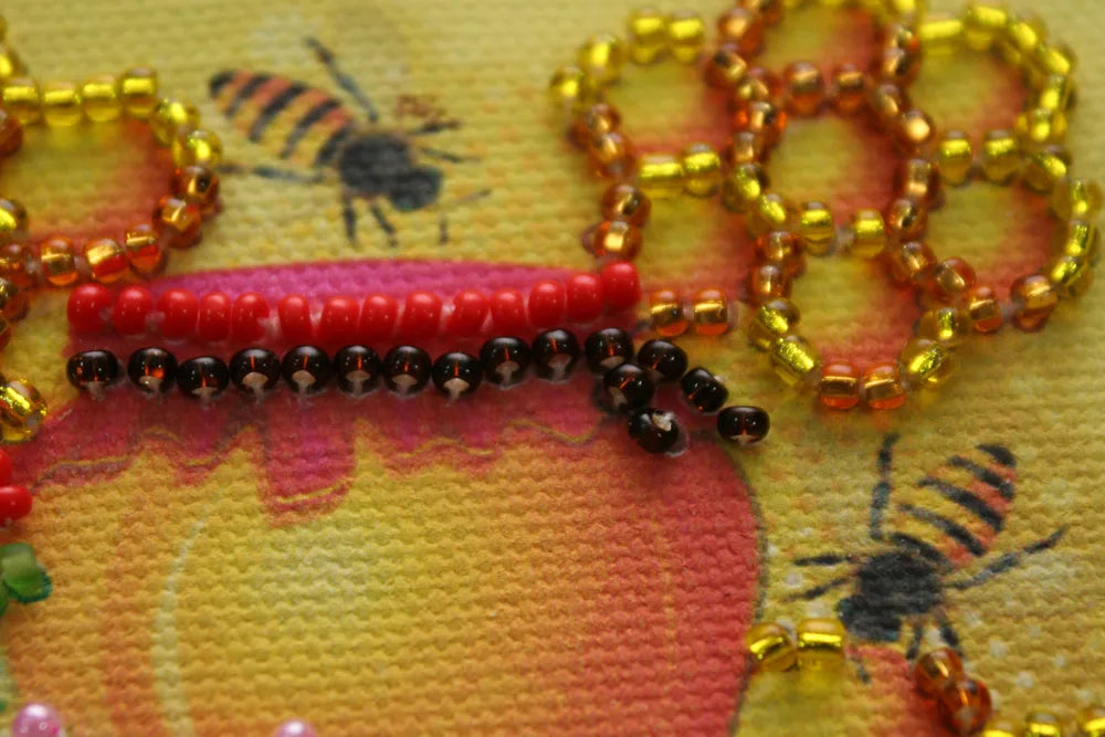 Magnets Bead Embroidery Kit Magnets Bead embroidery kit Honey
