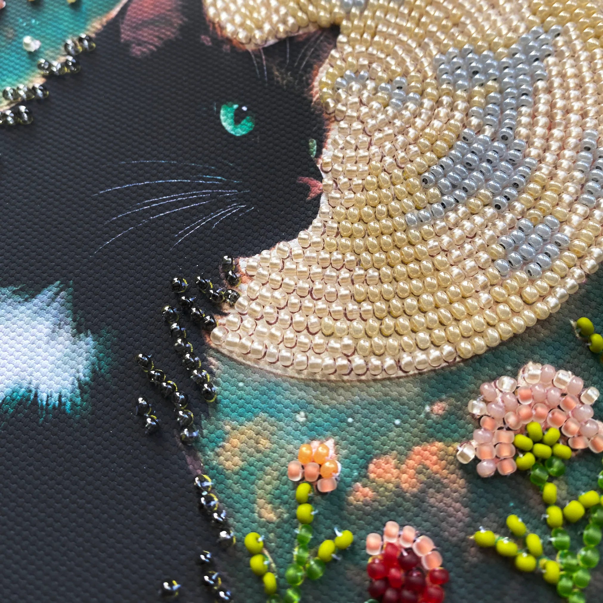 Bead Embroidery Kit Mid-sized bead embroidery kit Can’t Sleep (Animals and birds)