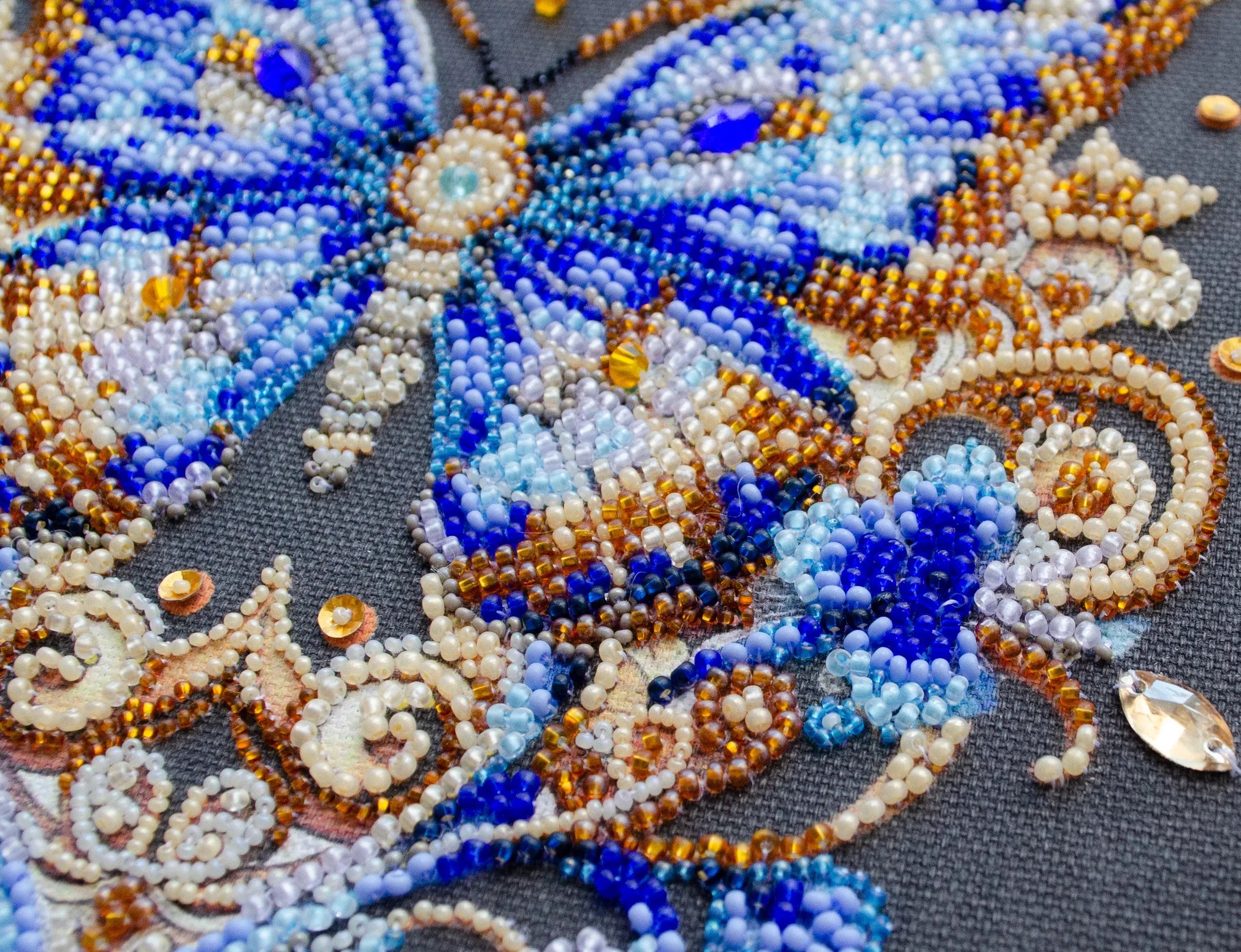 Bead Embroidery Kit Main Bead Embroidery Kit Luxurious sapphire