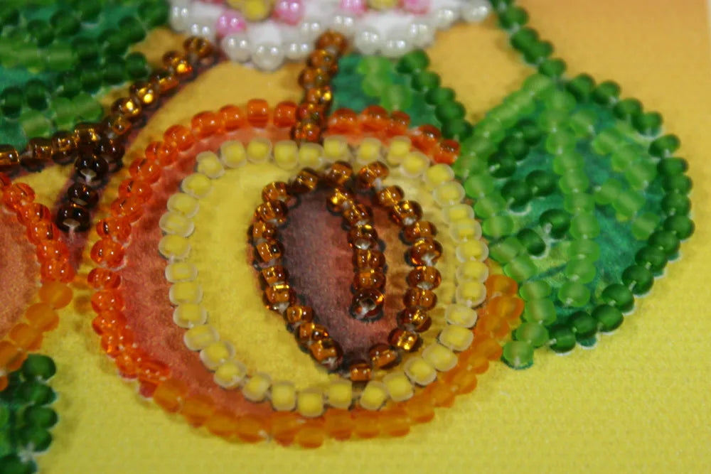 Magnets Bead Embroidery Kit Magnets Bead embroidery kit Apricots