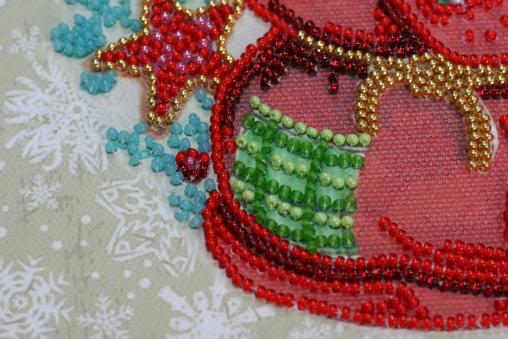 Bead Embroidery Kit Mid-sized bead embroidery kit Here I am!