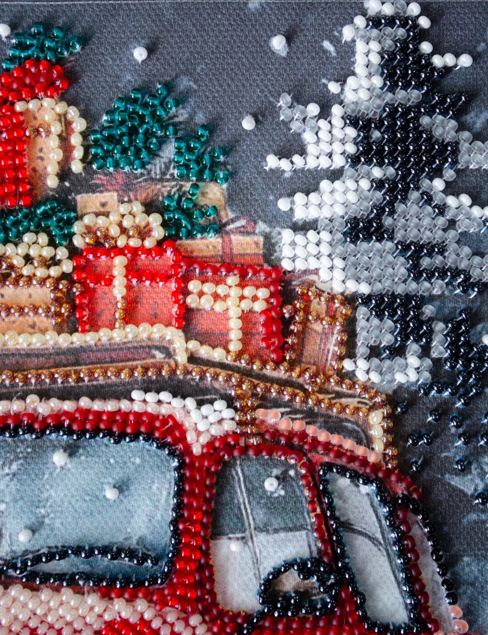 Bead Embroidery Kit Mid-sized bead embroidery kit Holiday Delivery