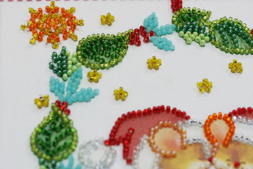 Bead Embroidery Kit Mini Bead embroidery kit Kisses