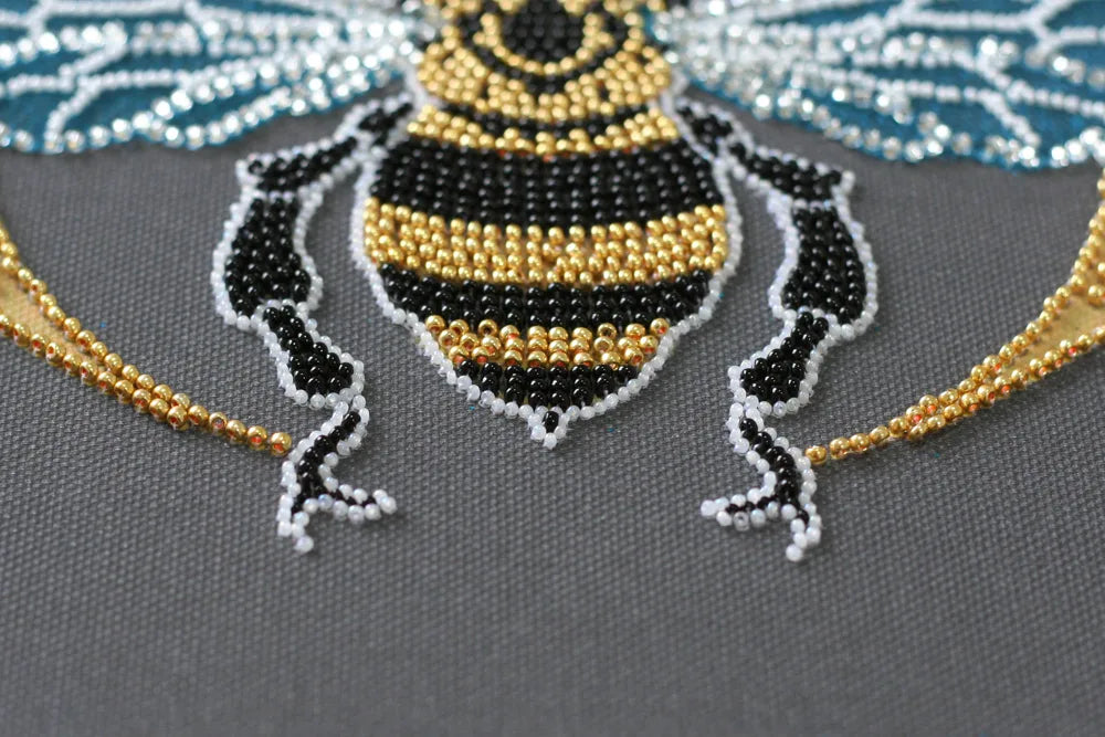 Bead Embroidery Kit Main Bead Embroidery Kit Bee in clover
