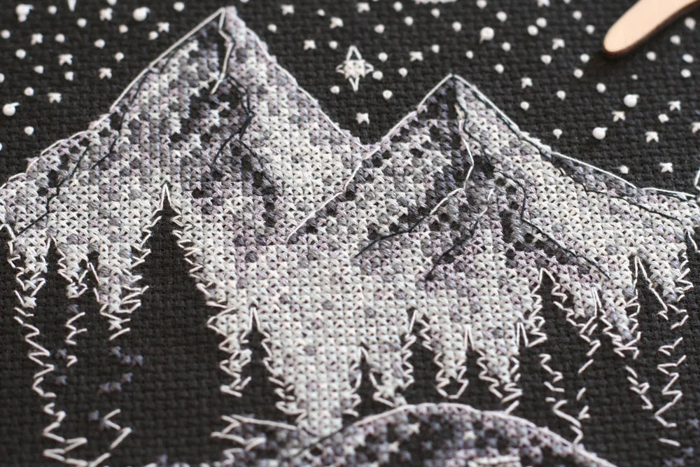 Cross Stitch Kit Cross-stitch kits In the mountains