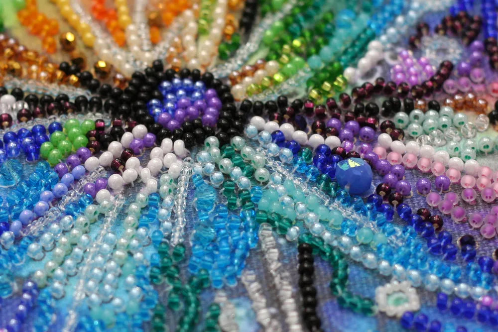 Bead Embroidery Kit Main Bead Embroidery Kit Rainbow heart