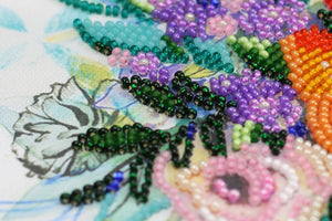 Bead Embroidery Kit Mid-sized bead embroidery kit Blooming flowers