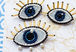Brooch Embroidery Kit Decoration Mirror of the Soul (Decoration)
