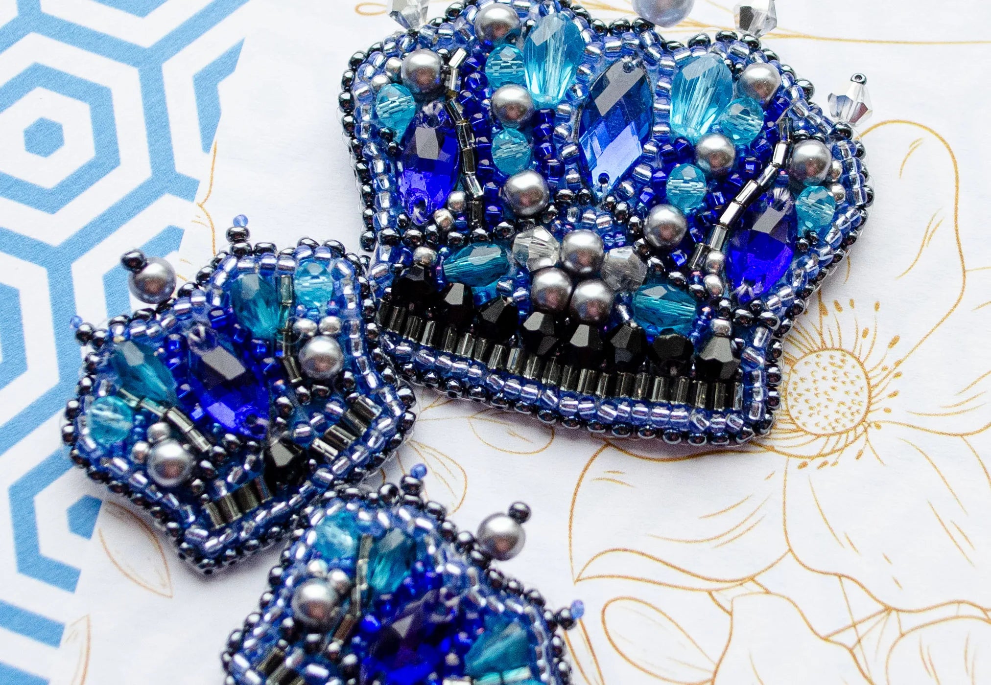 Brooch Embroidery Kit Decoration Crown (Decoration)