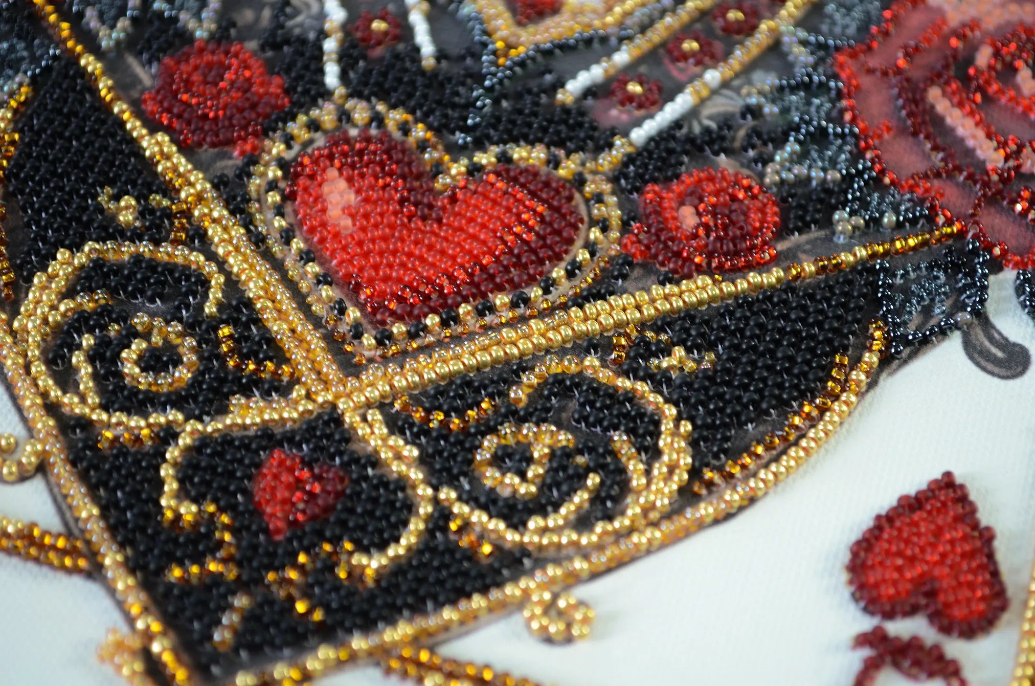 Bead Embroidery Kit Main Bead Embroidery Kit Queen of hearts