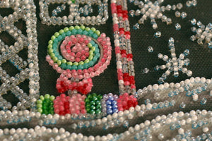 Bead Embroidery Kit Mid-sized bead embroidery kit Icing-sugar