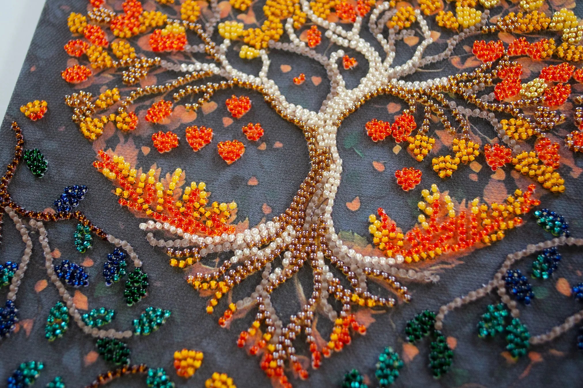 Bead Embroidery Kit Mid-sized bead embroidery kit Warm feelings