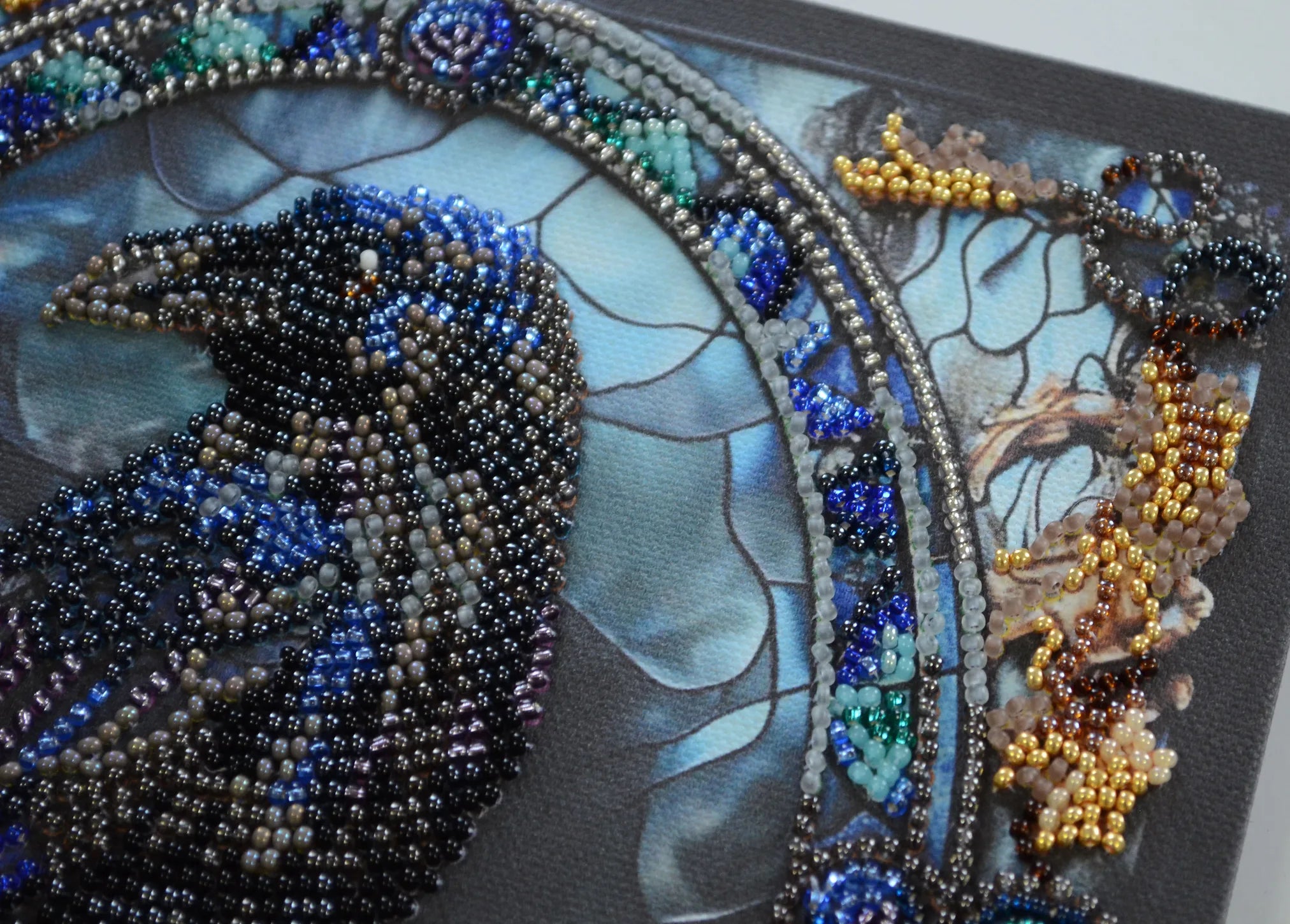 Bead Embroidery Kit Mid-sized bead embroidery kit Shade of night