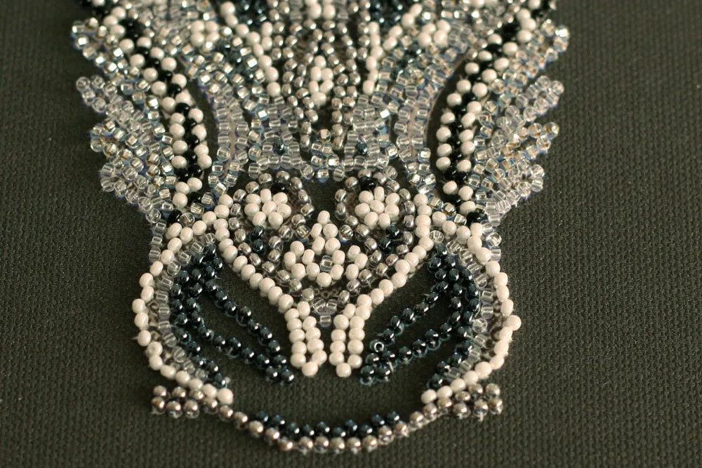 Bead Embroidery Kit Mid-sized bead embroidery kit Calf